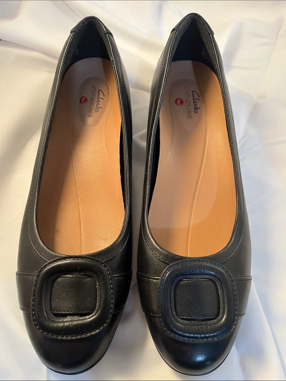 Clarks Black Leather Square-Buckle Flats - Picture 3 of 11